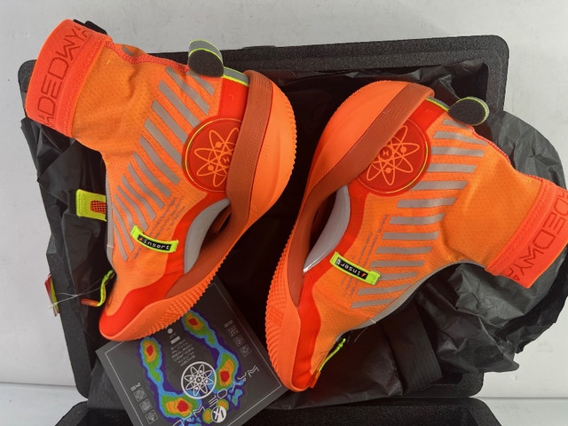 LiNing Way of Wade IX WOW 9 Infinity Caution Basketball Shoes - photo 3
