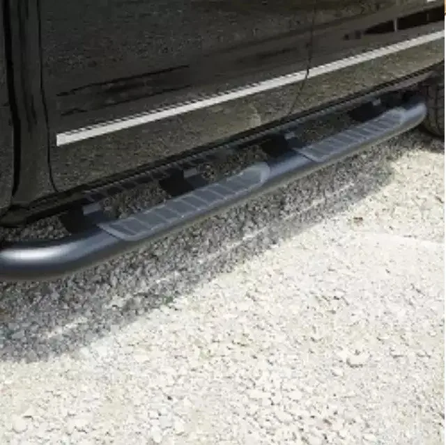 GM 84106506 Double Cab 6" Assist Steps Chevrolet Silverado GMC