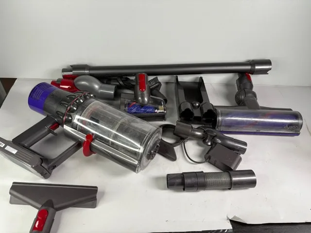 Dyson Cyclone V10 Animal Cordless Stick Vacuum Cleaner