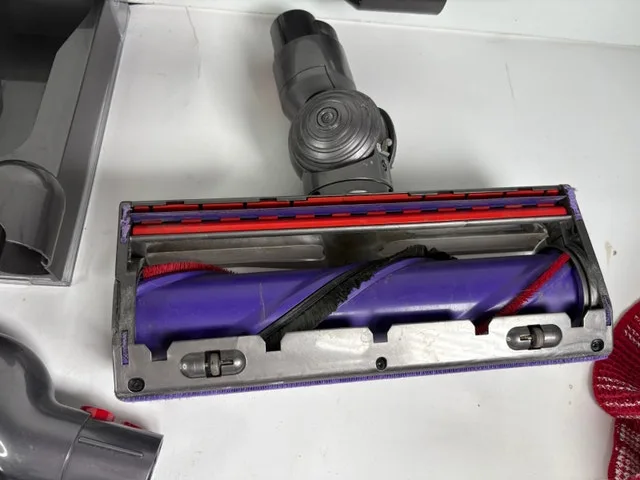 Dyson Cyclone V10 Animal Cordless Stick Vacuum Cleaner image indicator(4)