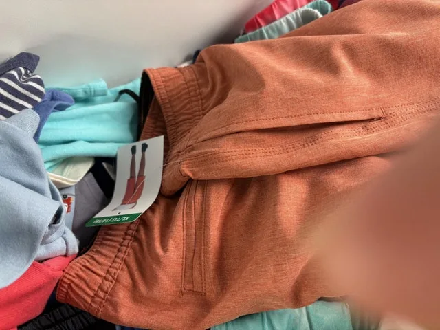 100 PC Kids Clothing - Boys / Girls - All Sizes image indicator(7)