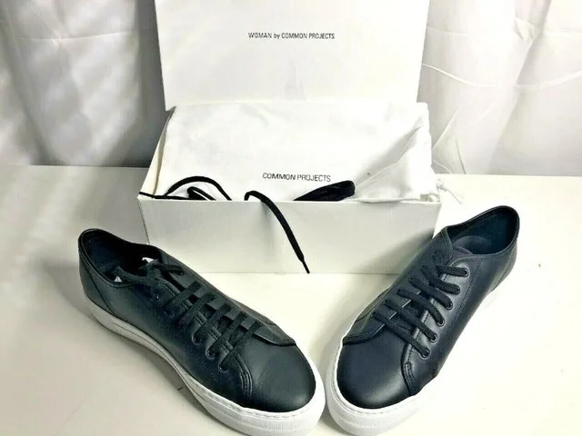 Woman by Common Projects 4017 SZ40 Tournament Low Black Sneakers