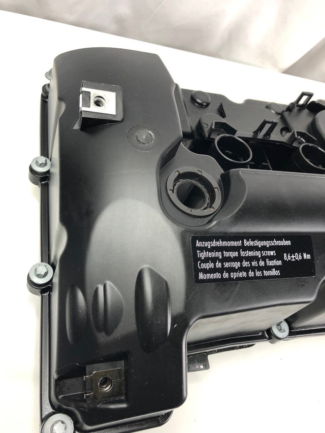 BMW Valve Cylinder Head Gasket Cover 111-12-7-552-281 111020 20 - photo 2