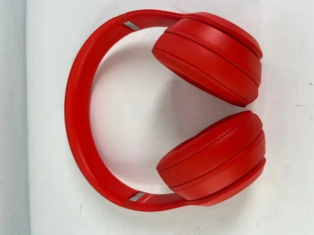 Beats Solo3 Wireless On-Ear Headphones - Apple image indicator(4)