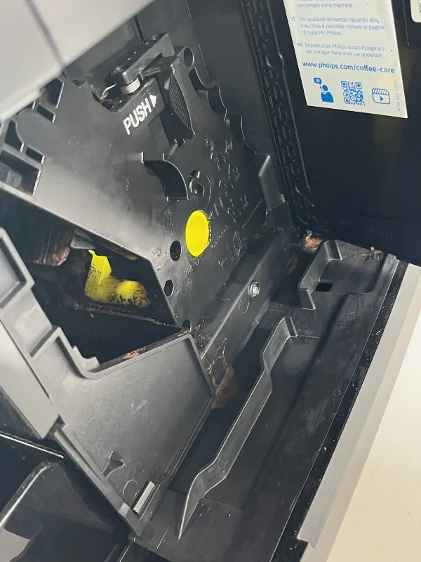 Philips 2200 Espresso Machine, LatteGo image indicator(5)