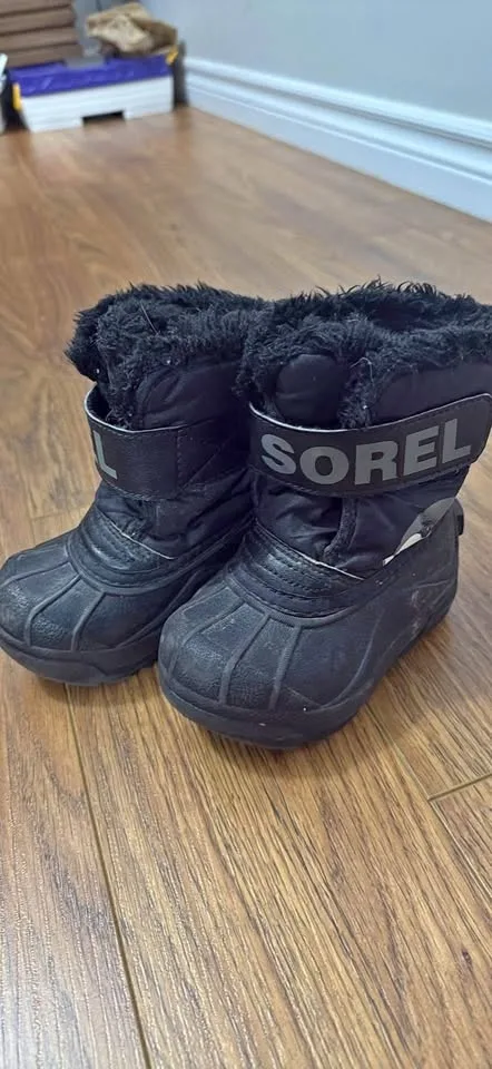 Sorel toddler 6 boots