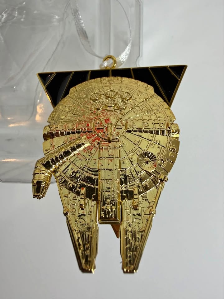 Star Wars Millennium Falcon - Gold Christmas Tree Ornament