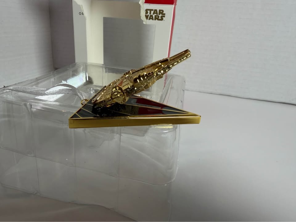 Star Wars Millennium Falcon - Gold Christmas Tree Ornament - photo 3