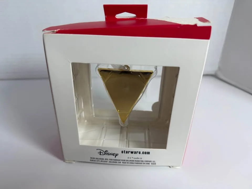 Star Wars Millennium Falcon - Gold Christmas Tree Ornament image indicator(9)