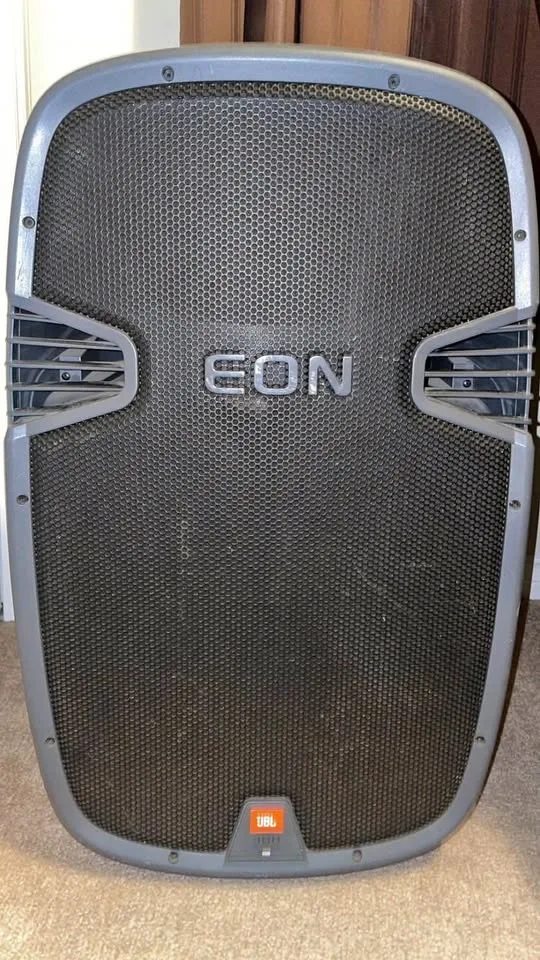 Vintage Discontinued Portable Speaker