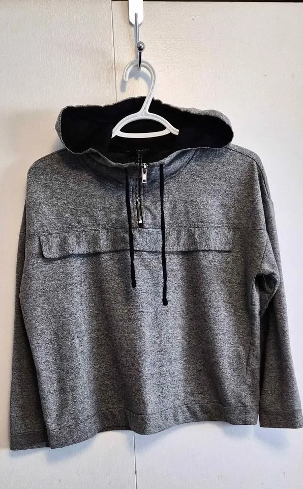 Womens lot size small and medium image indicator(4)