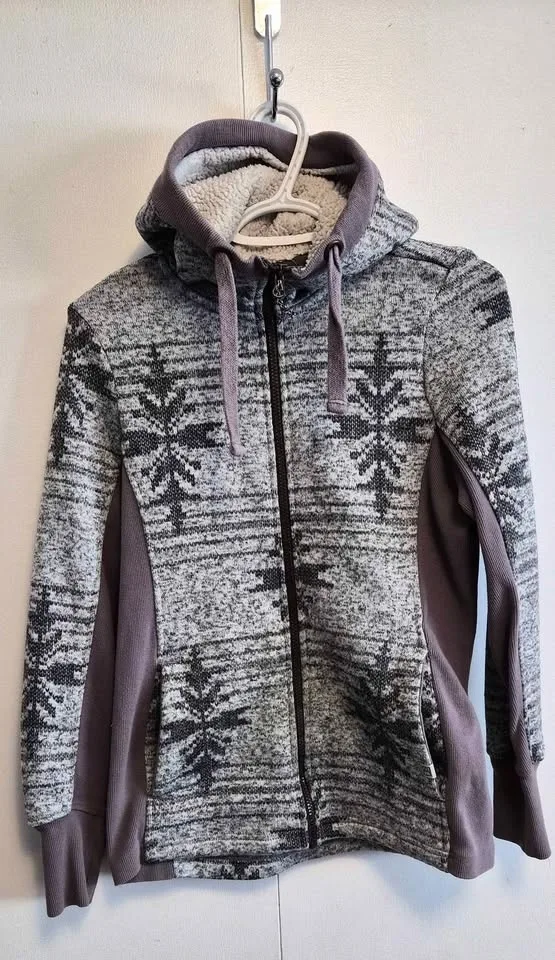 Womens lot size small and medium image indicator(9)