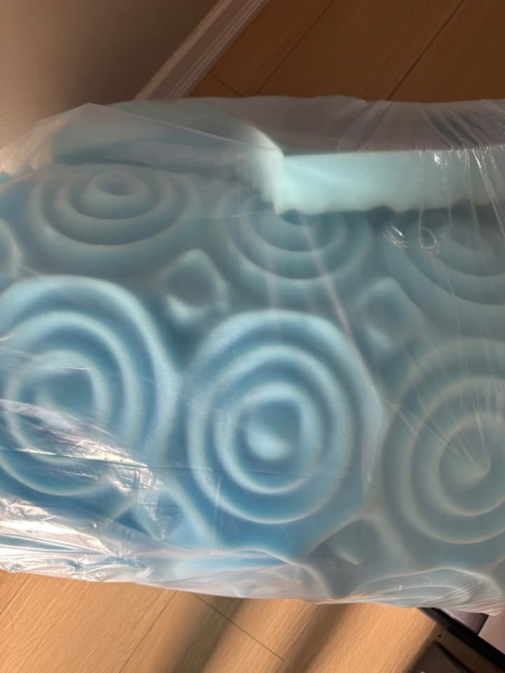 Twin Memory Foam Mattress Topper - photo 3