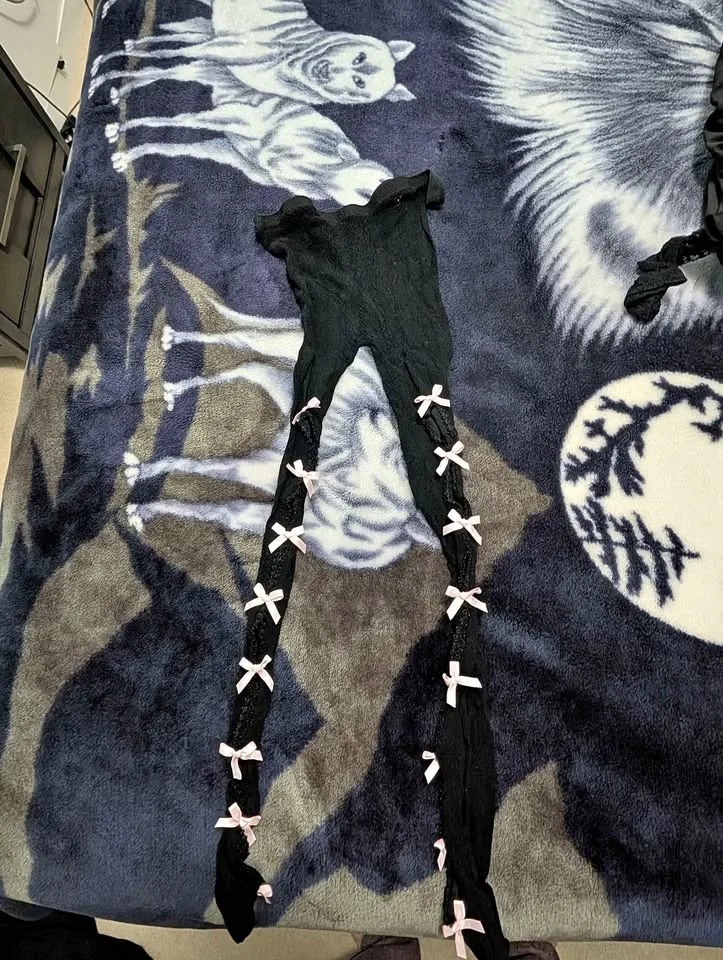 Black Legging Socks w/ Pink Bows