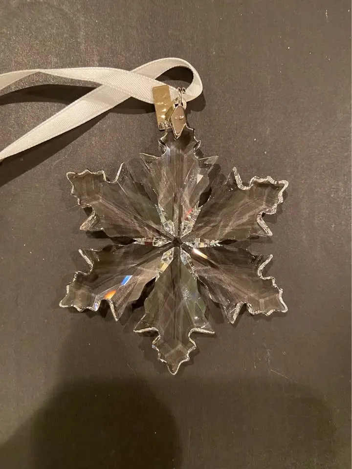 Swarovski Annual Christmas Ornament, 2014 image indicator(4)