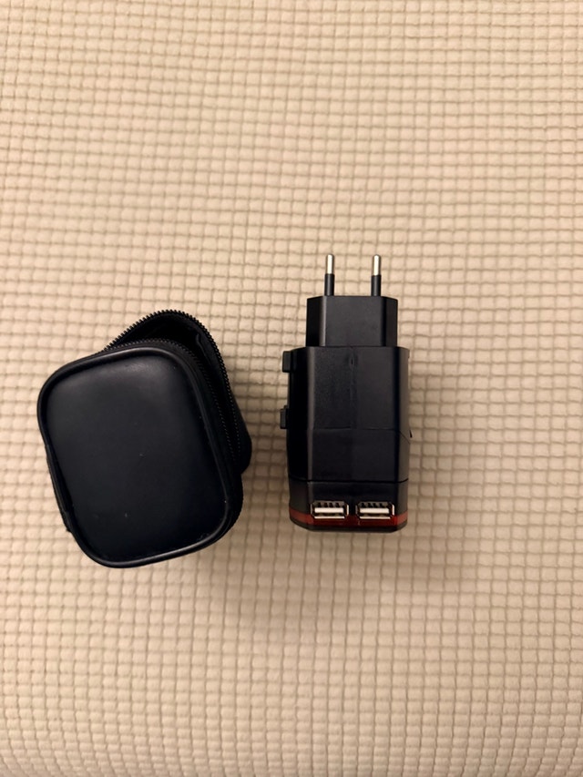 Plug Travel Adapter - photo 5