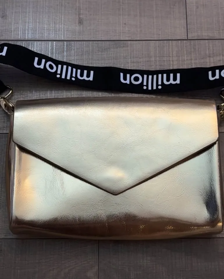 paco rabanne gold clutch with detachable strap image indicator(3)