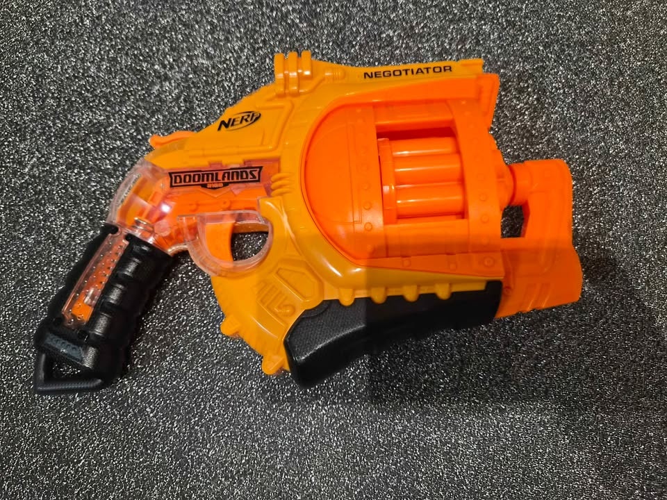 Toy guns - photo 4