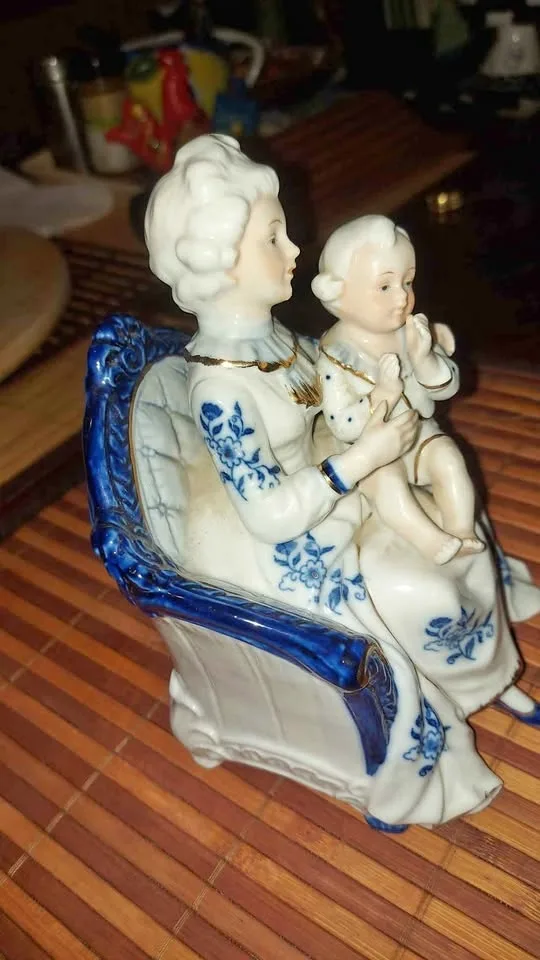 Vintage Otagiri music box