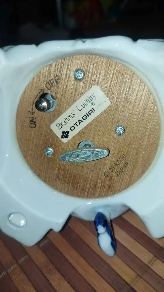 Vintage Otagiri music box image indicator(3)