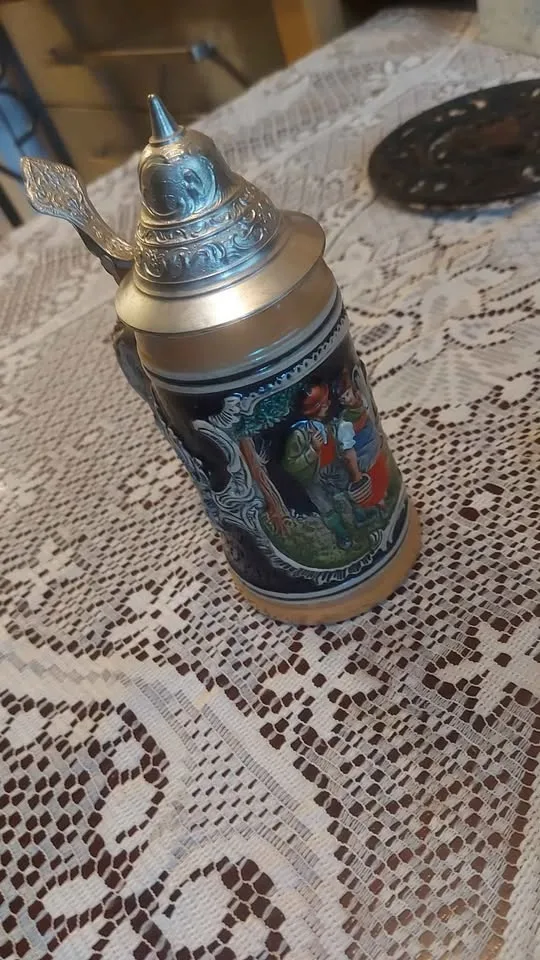Vintage German Beer Stein image indicator(3)