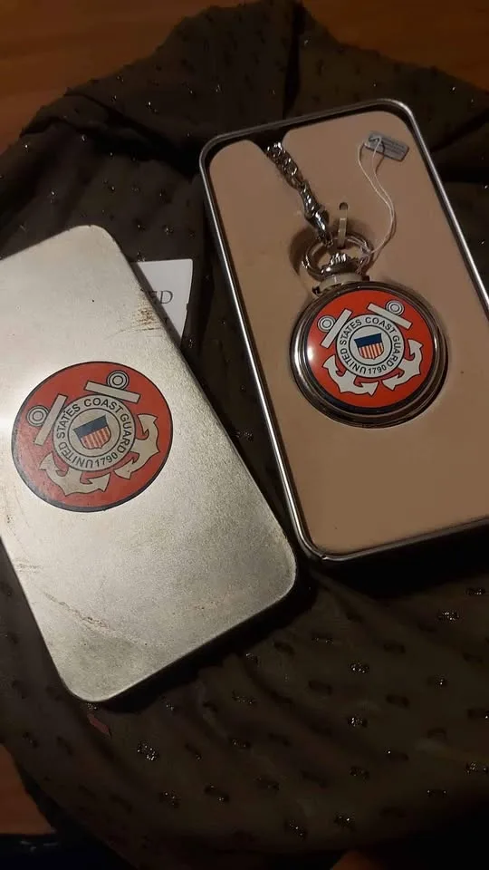 United States coast guard pocket watch 1790 - Original box image indicator(2)