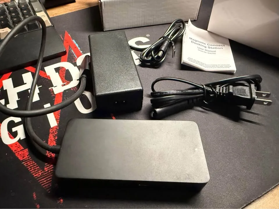 Surface Docking Station image indicator(4)