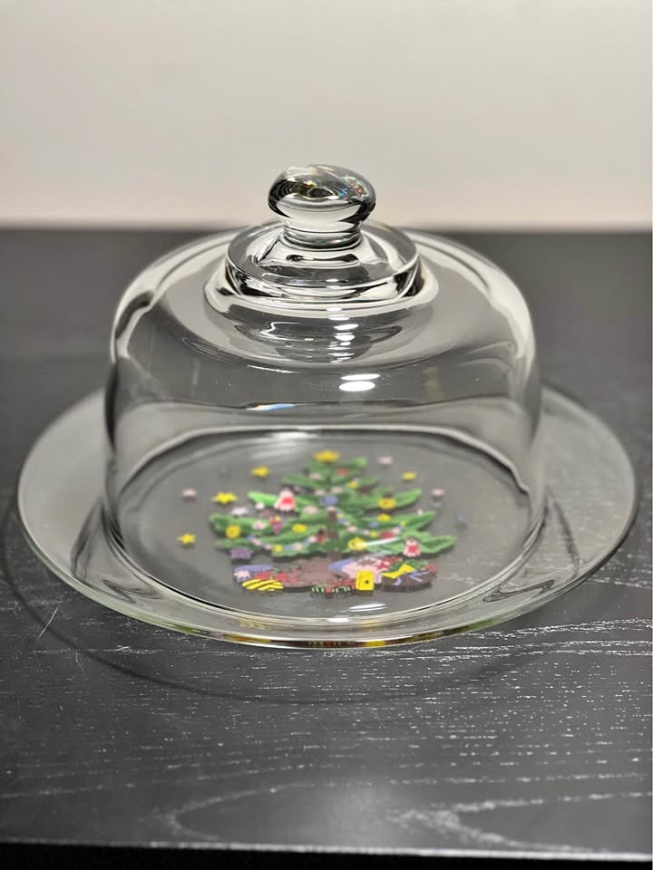 Vintage Arcoroc France Christmas Tree Glass Cloche 9”