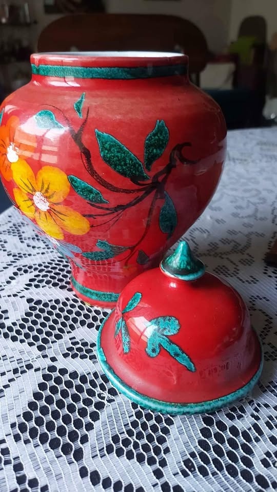 Vintage Italian Chinoiserie Pottery Jar - photo 3