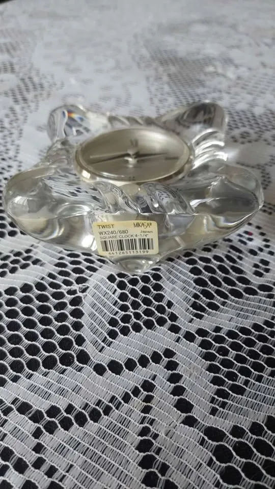 MIKASA Twist Square Quartz Crystal Desk Clock image indicator(4)