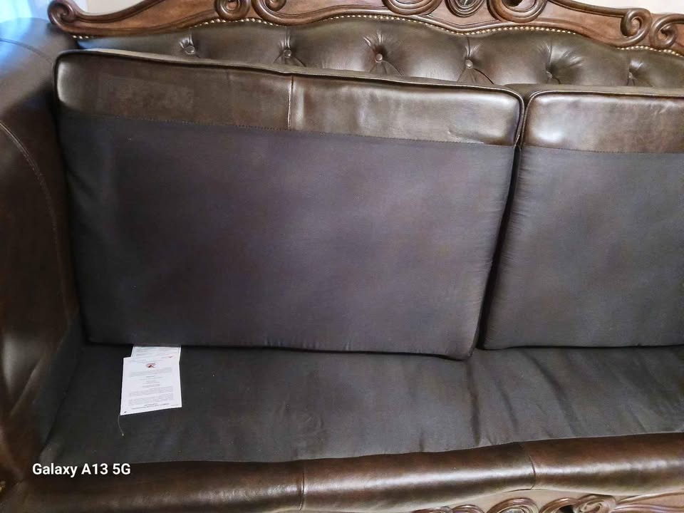 1 Piece Leather Sofa - photo 4
