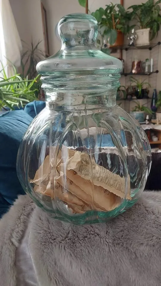 Large Green Vintage Jar image indicator(2)