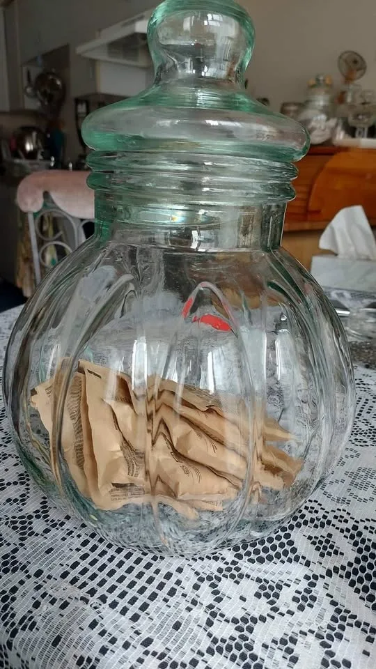 Large Green Vintage Jar image indicator(4)