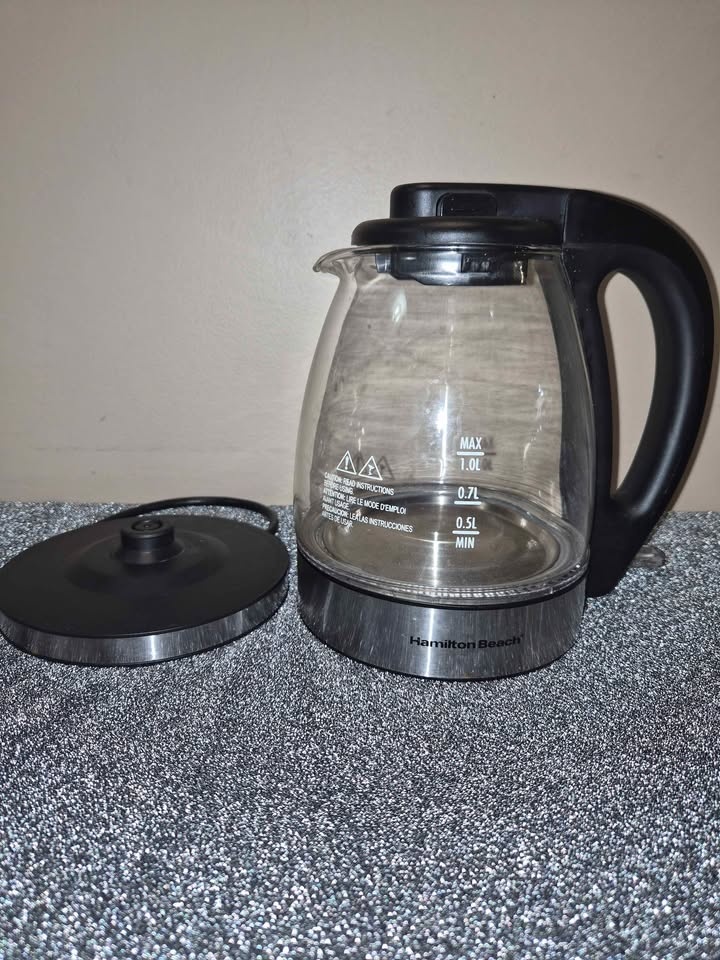 Hamilton Beach Compact 1 Liter Glass Kettle - photo 3