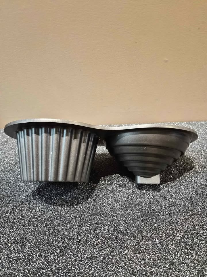 Cupcake Pan 3D Wilton Dimensions Giant - photo 3