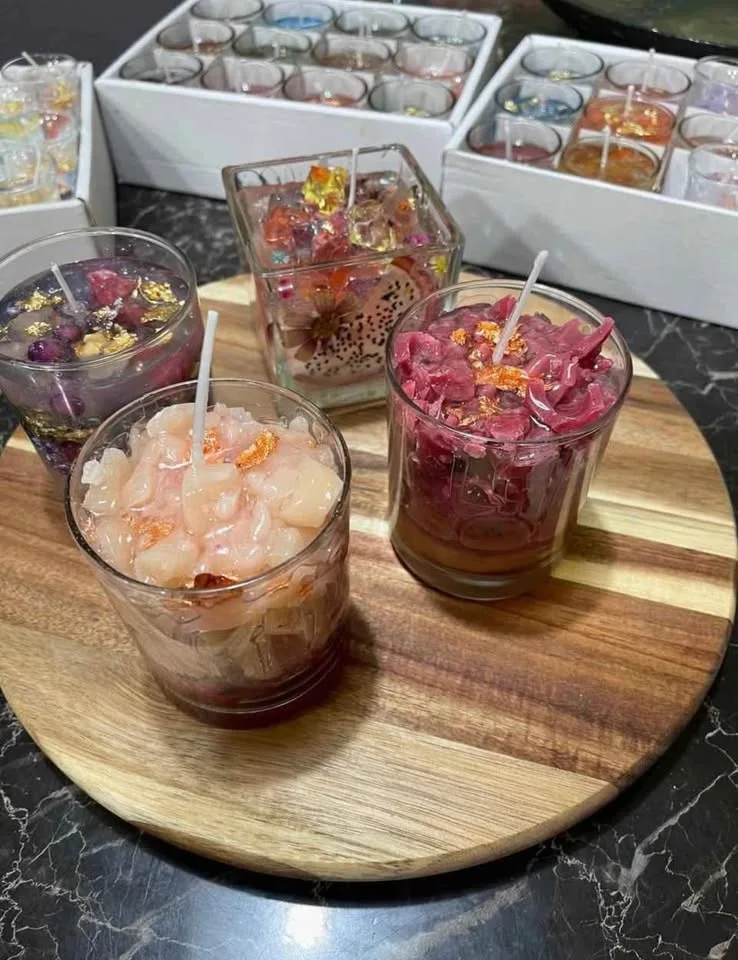 Beautiful Hand-made Gel Candles image indicator(3)