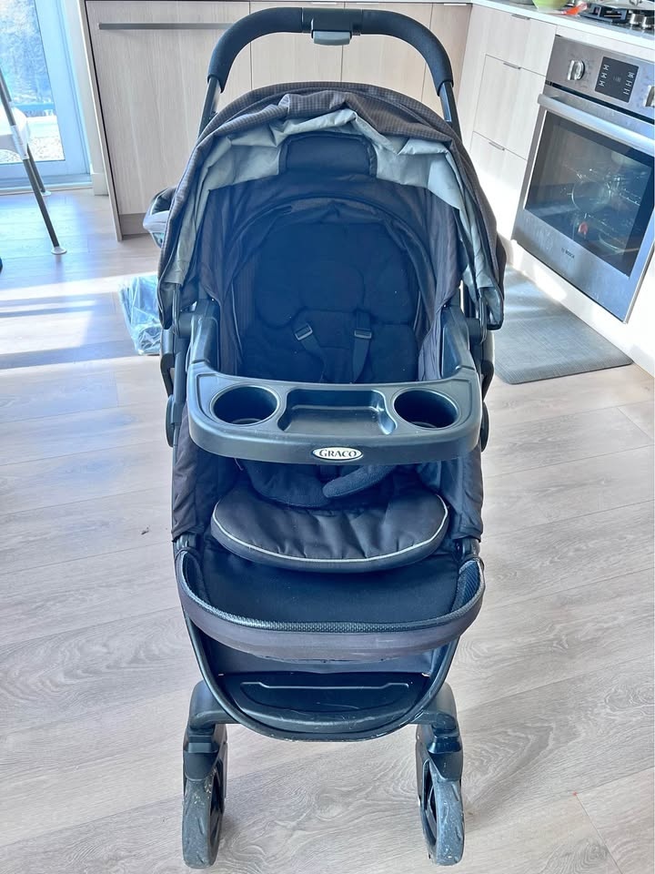 Graco Stroller + Car Seat