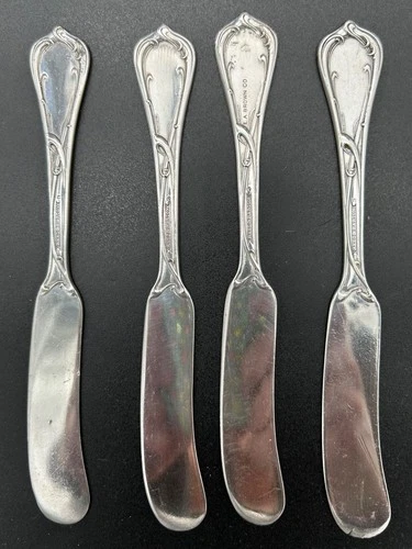 Set of 4 Reed and Barton Butter Spreaders - photo 2
