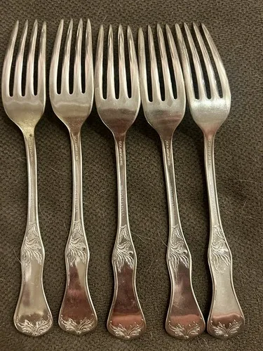 5 Wm. Rogers & Son Silverplate Forks image indicator(3)