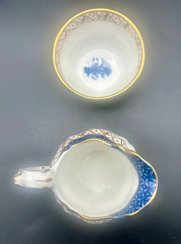 BOOTHS “REAL OLD WILLOW" Creamer and Sugar Bowl - photo 4