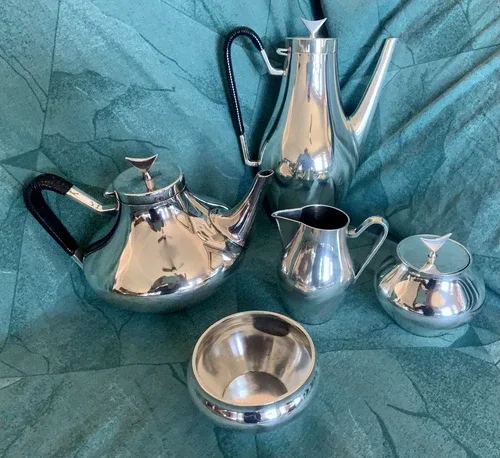 Reed & Barton Silver Plate Tea & Coffee Service image indicator(2)