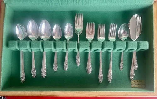 Evening Star Oneida Silverplate 6-Piece Setting image indicator(3)