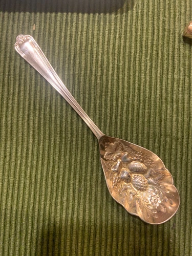 Floral Repousse Berry Spoon 5.75"