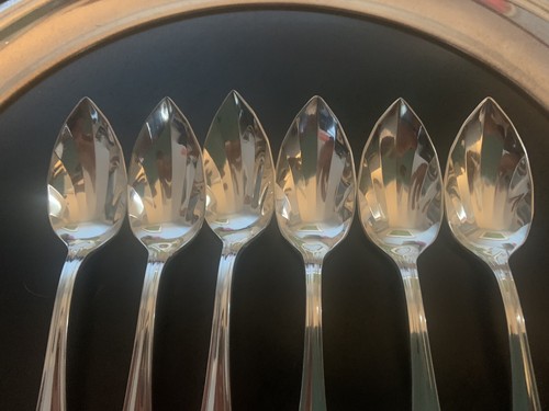 6 Vintage Grapefruit Spoons Rockford S.P. Co. 5 Star - photo 2