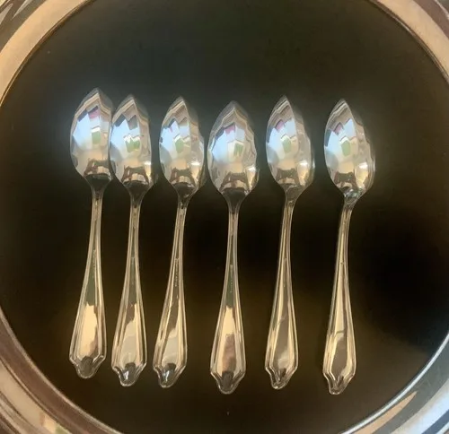 6 Vintage Grapefruit Spoons Rockford S.P. Co. 5 Star image indicator(4)