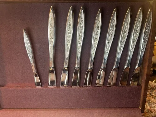 ESPERANTO, 1847 Rogers Bros., Silverplated Flatware, 49 pc Set image indicator(2)