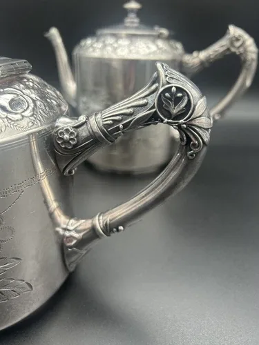 Mermod Jaccard & Co. Two Art Nouveau Tea Coffee Pots image indicator(9)