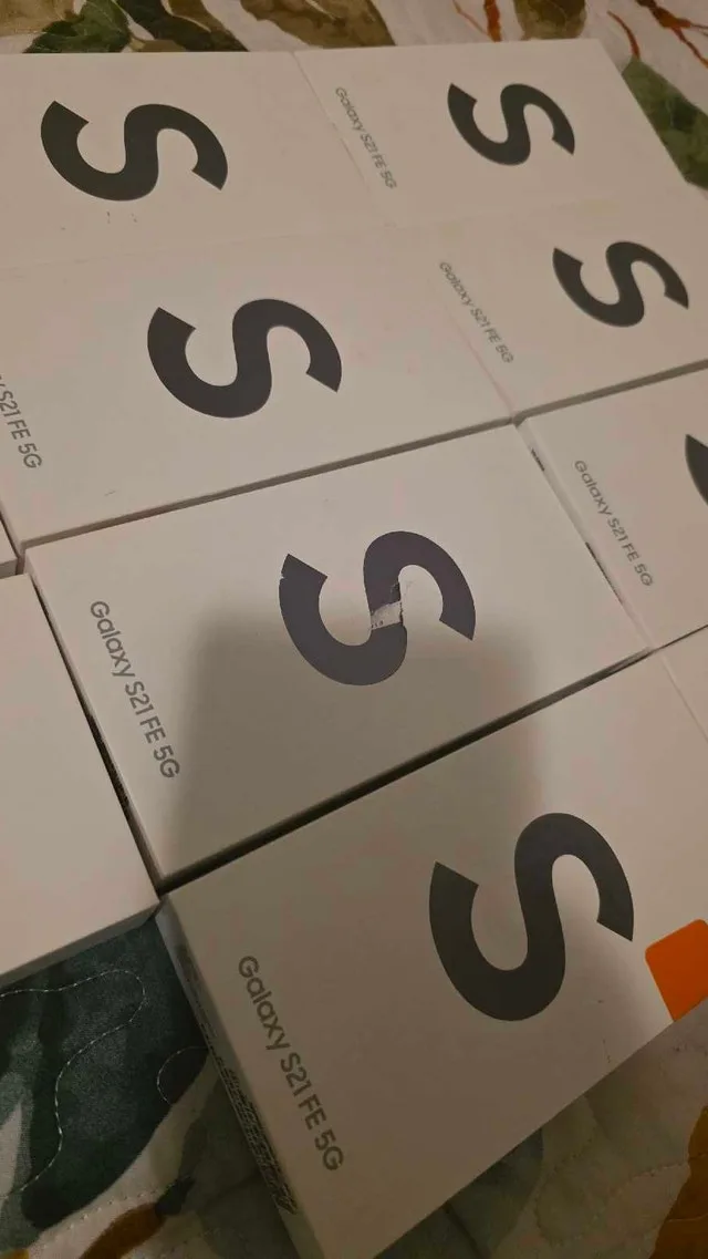 Samsung S21 FE 128gb Unlocked (Multiple Available) image indicator(4)