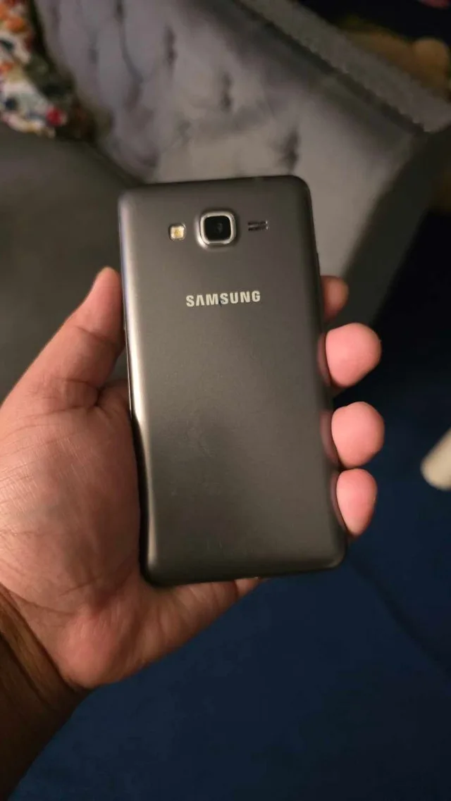 Samsung Galaxy Grand Prime 8gb UNLOCKED