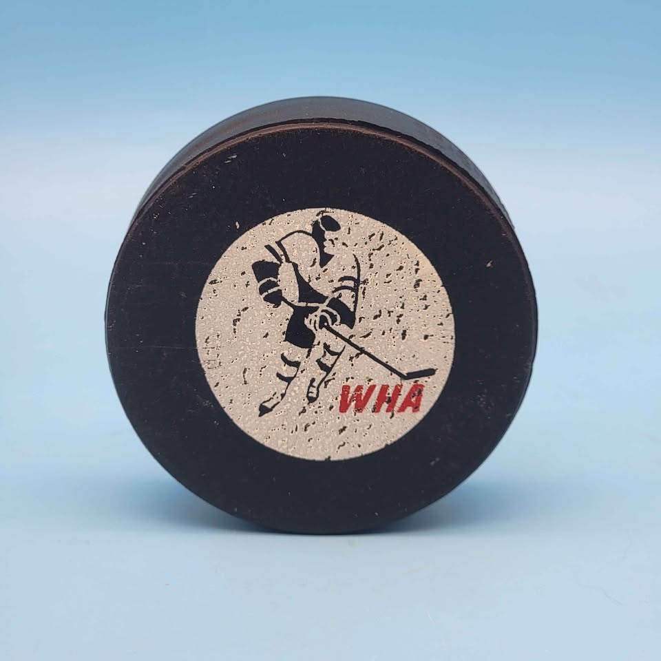 1970's Oilers WHA Official Hockey Puck Game Used - photo 2